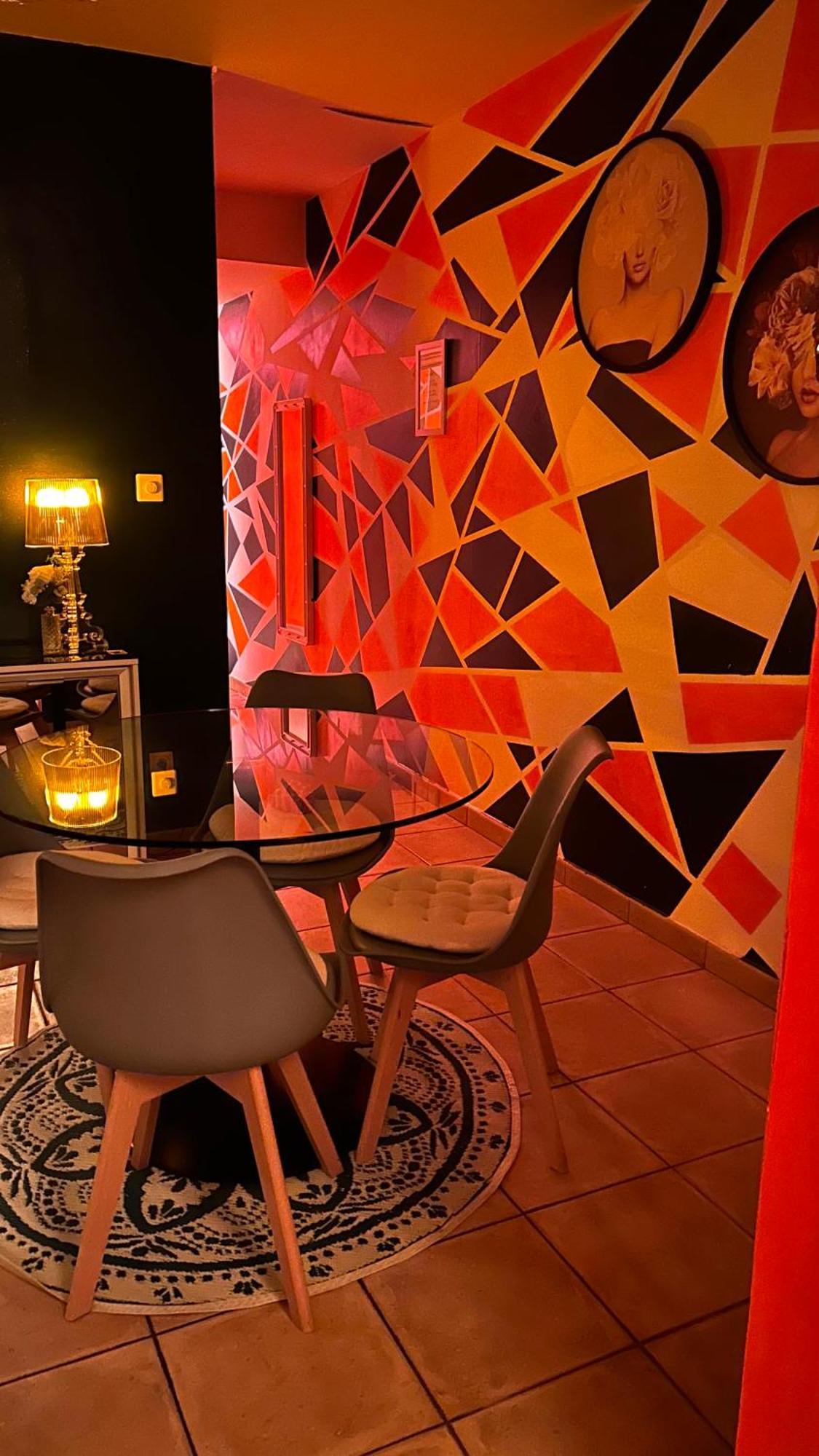 Apartament Bienvenue Chez Maxime Saint-Denis Zewnętrze zdjęcie